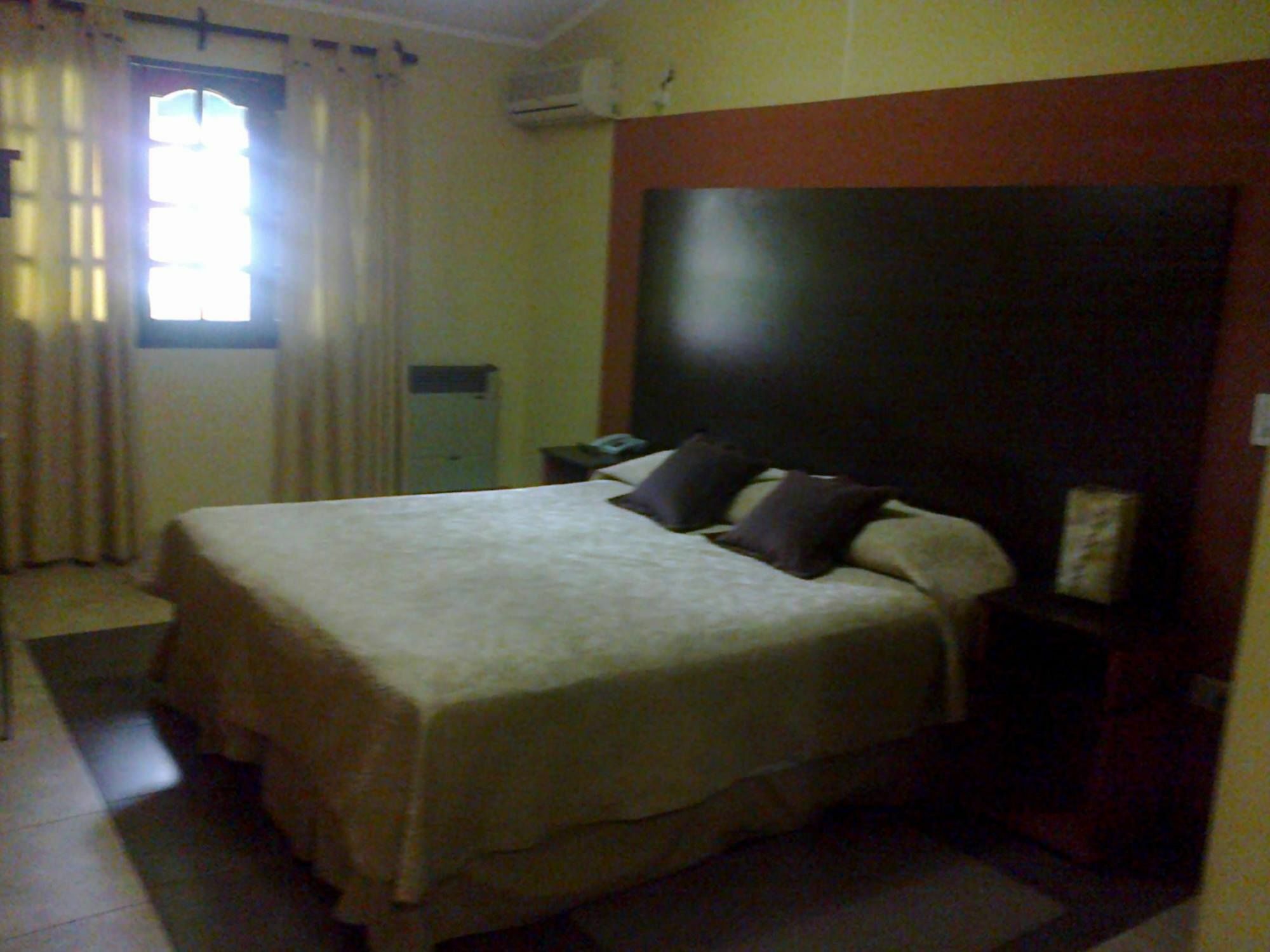 Hotel Aybal Salta Kültér fotó