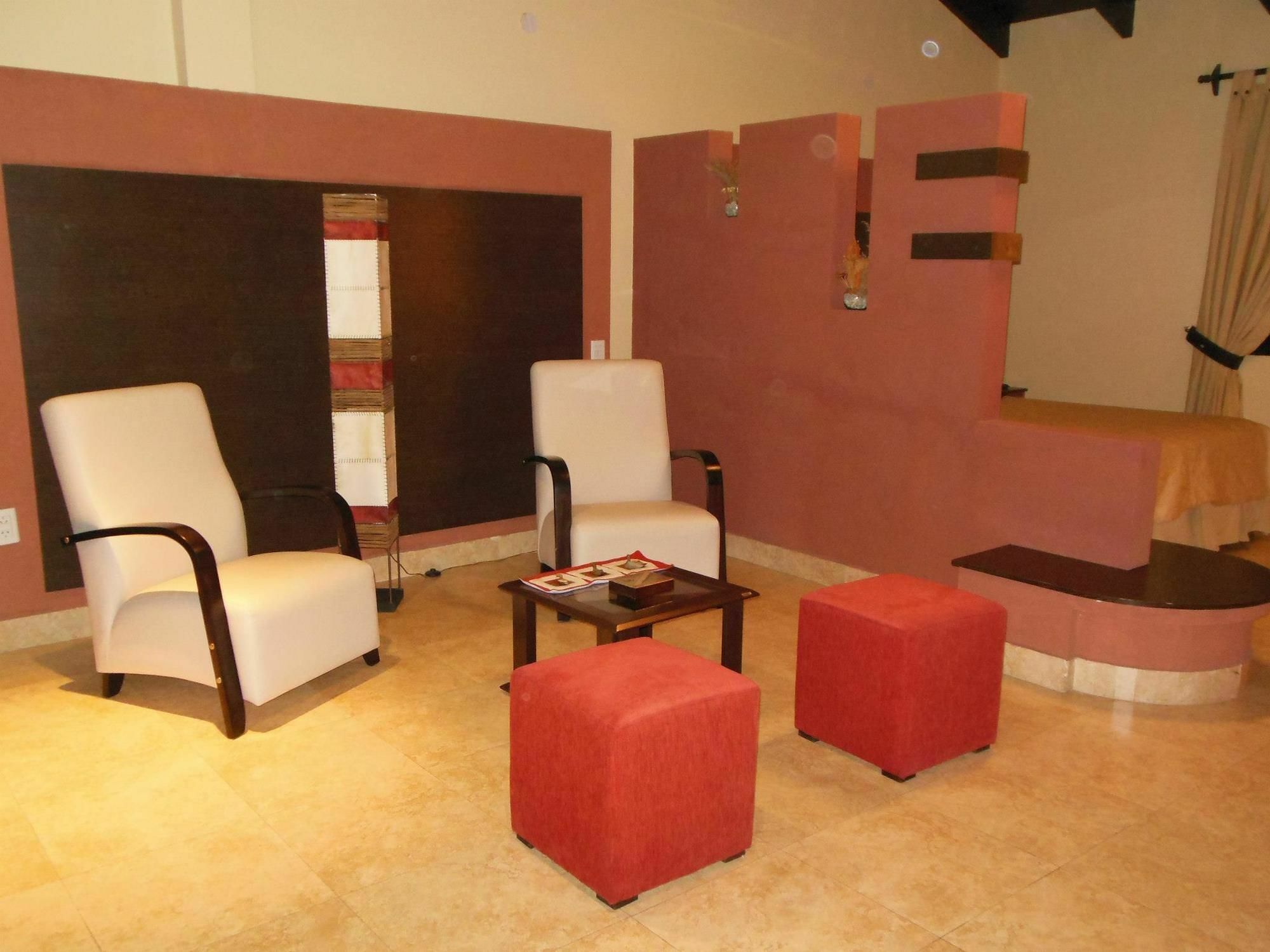 Hotel Aybal Salta Kültér fotó